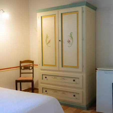 Villalugnano Εξοχικό σπίτι *